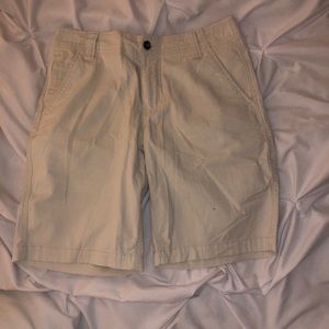 Men’s tan Mossimo shorts